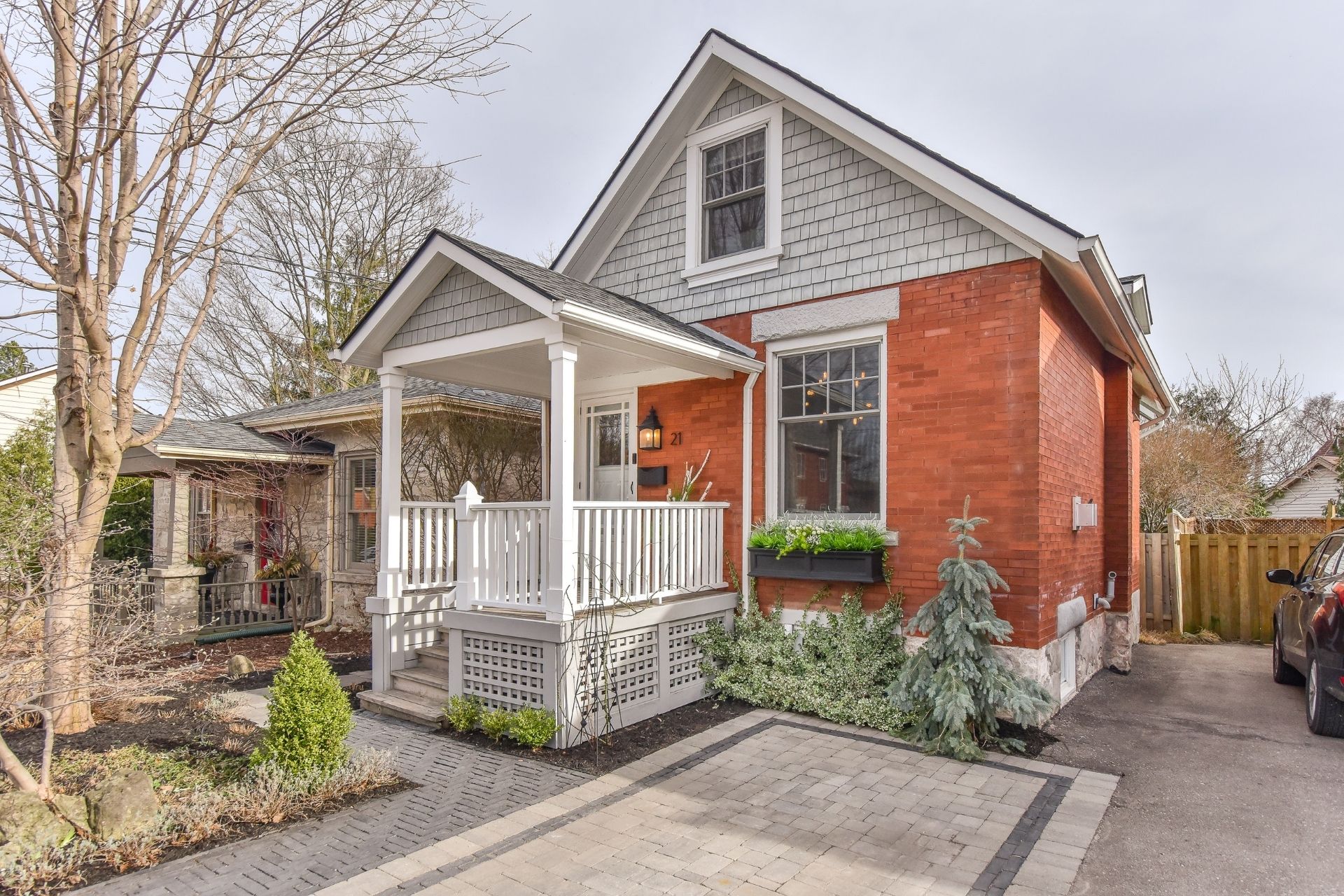 Listings Michelle Hojan